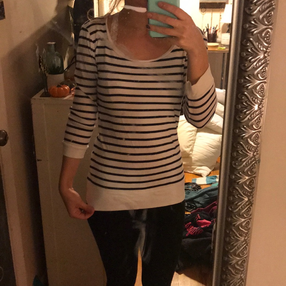 Gap size small shirt